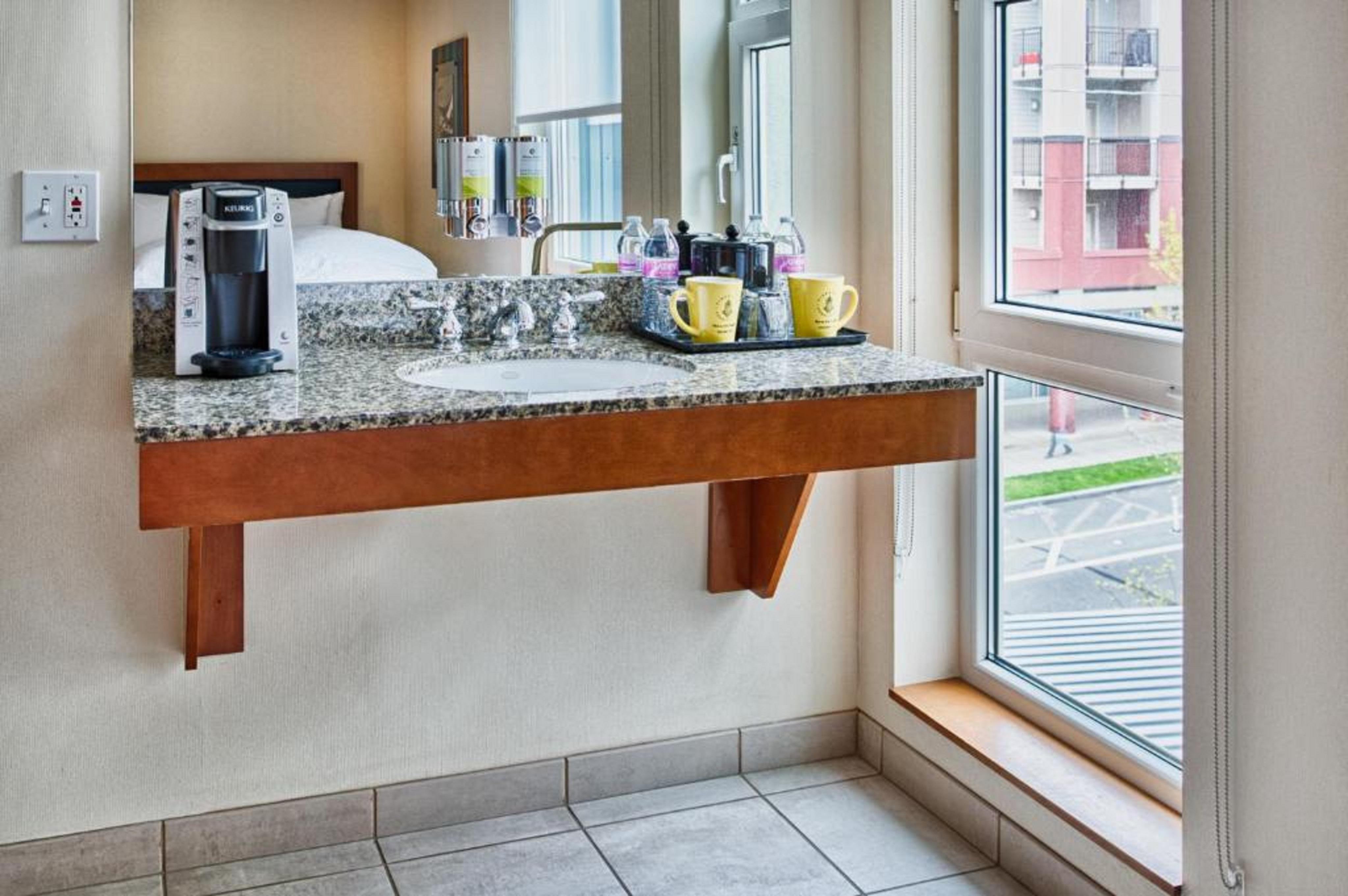Staypineapple, Watertown Hotel, University District Seattle Eksteriør bilde